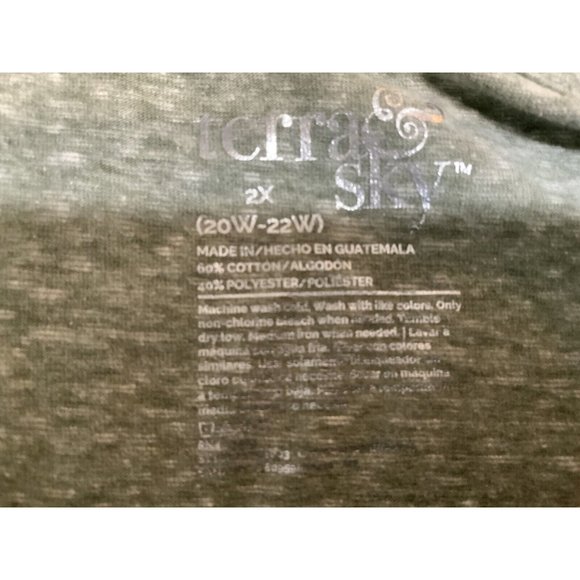 Terra & Sky T Shirt Womens Plus Size 2X Green Short Sleeve Rivets Scoop Neck Top - Picture 10 of 15